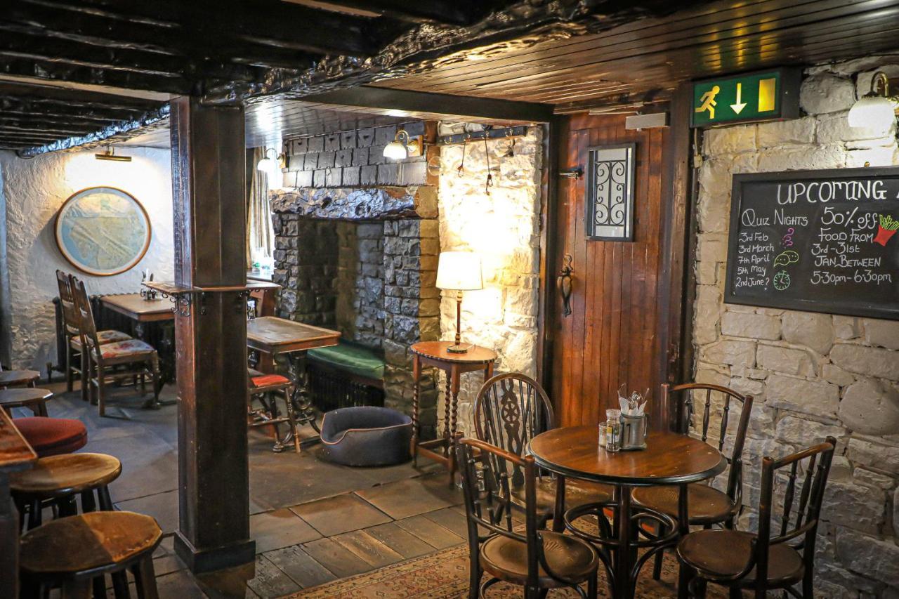 Queens Head Inn, Tirril Penrith Bagian luar foto